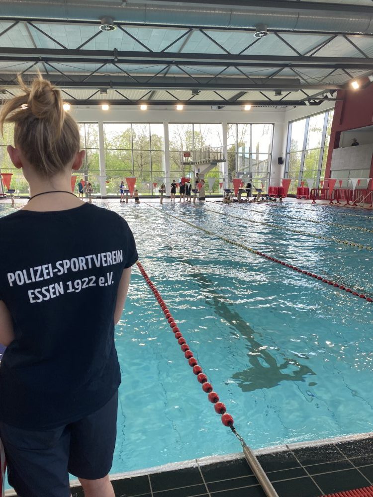 Schwimmtraining beim PSV Essen